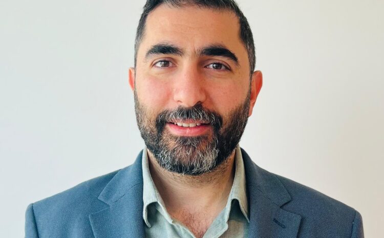  Muneeb Arrabi