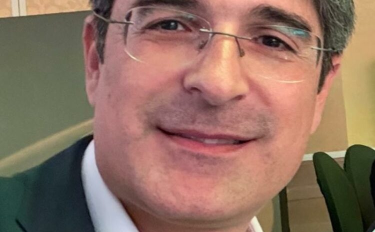  Oliver Dagher