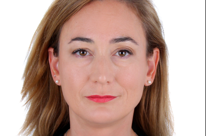  Fiona Black