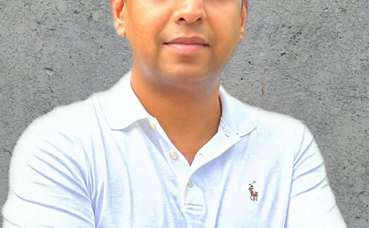  Kapil Dixit
