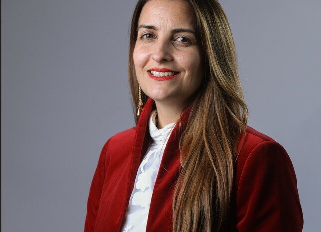 Nisrine Ghazal